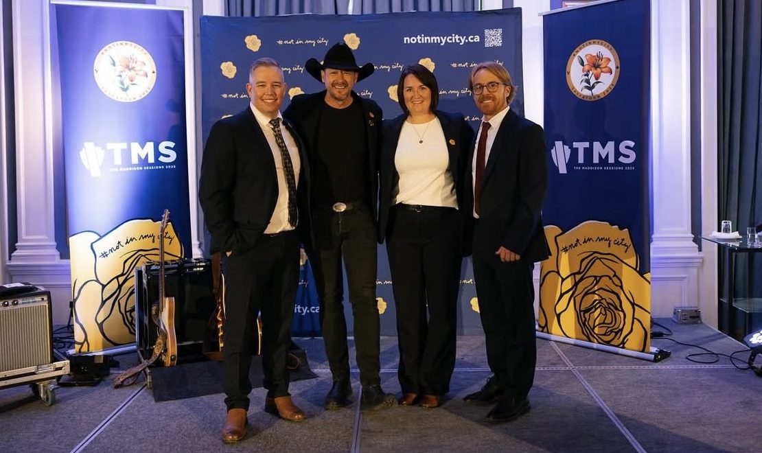 Members of law enforcement gather at the Maddison Sessions with #NotInMyCity founder Paul Brandt. From L-R: Sgt. David Lane, RCMP; Paul Brandt; Insp. Erin Coates, Saskatoon Police; Cmdr. Frédéric Martineau, Montréal Police